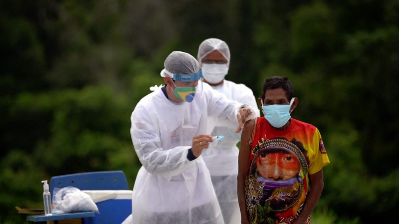 Дайджест: цензура для российского просвещения и первые последствия интервью Меган и Гарри