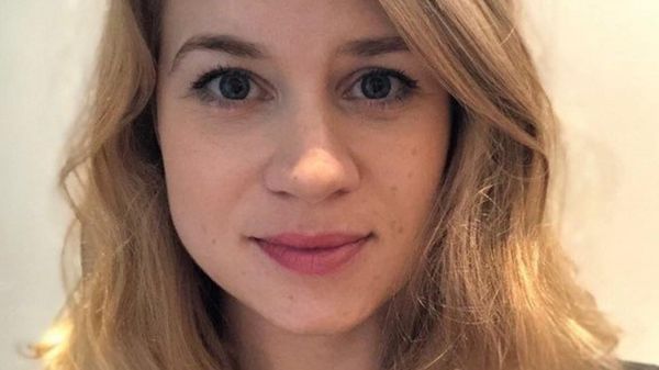 "Нельзя волочить женщин по земле". В Британии возмущены разгоном акции памяти Сары Эверард