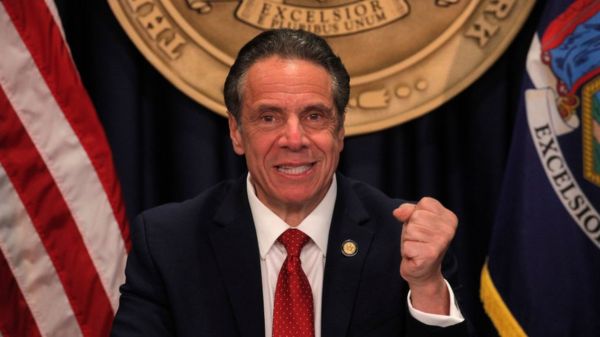 Дайджест: КНДР запустила ракеты, в Японии стартовала эстафета Олимпийского огня