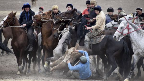 Навруз: самые яркие фотографии от Тегерана до Баку и Душанбе