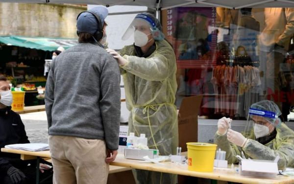 Коронавирус в мире: Германию и Польшу накрывает третья волна