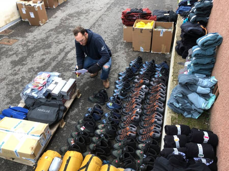 Добровольцы заблокировались во французской пещере на 40 дней в эксперименте &laquo;Глубокое время&raquo;