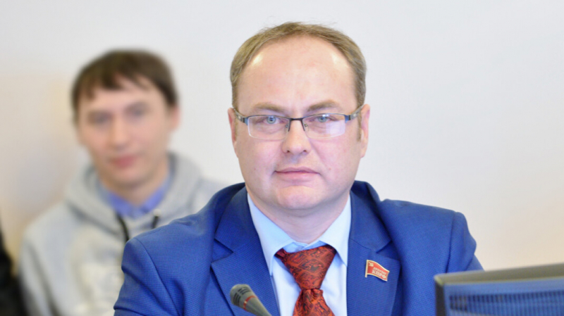 &laquo;Это системная вещь&raquo;. КПРФ назвала задержание депутата Тюменской облдумы &laquo;очередным давлением&raquo;