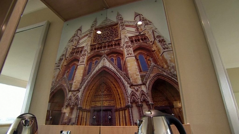 Коронавирус: в Британии ищут "пациента X", ЕС обсуждает паспорта вакцинации