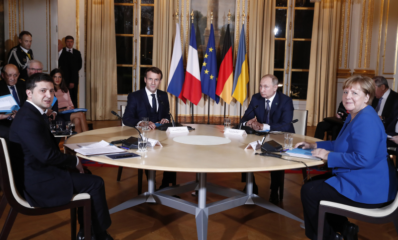 "Главное – чтобы без нас не принимали решения". Украинский дипломат Павел Климкин о разговоре Путина с Меркель и Макроном без Зеленского