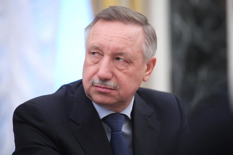 Губернатор Петербурга тайно открыл памятник погибшим медикам на&nbsp;день раньше срока