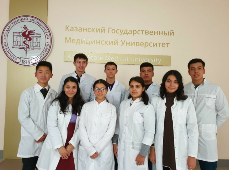 Иностранного студента в Казани хотят выдворить из России после акции за Навального