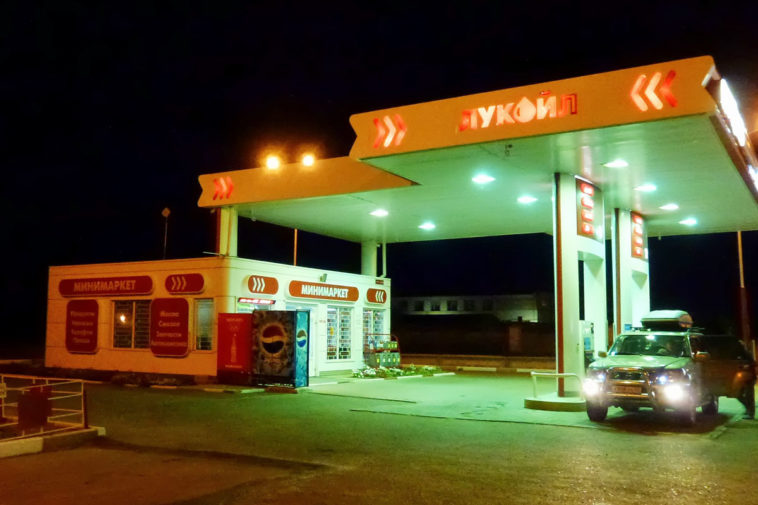 «Известия»: цены на бензин могут вырасти на 14%