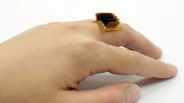 Как ученые пытаются сделать из человека батарейку