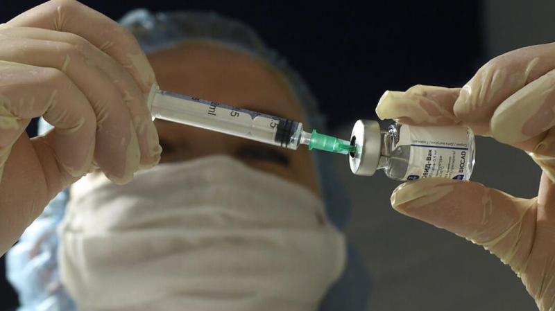 Кремль: на некоторые страны оказывают &laquo;беспрецедентное давление&raquo;, чтобы они отказались от &laquo;Спутника V&raquo;