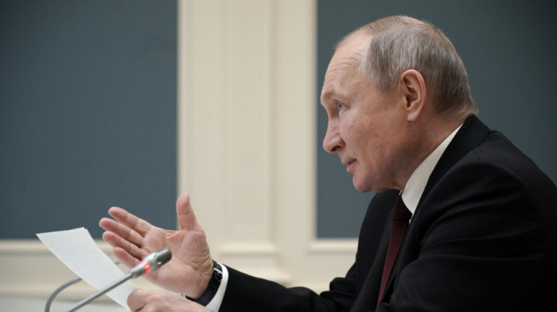 &laquo;Кто обзывается &mdash; сам так называется&raquo;. Путин ответил Байдену, назвавшему его &laquo;убийцей&raquo;