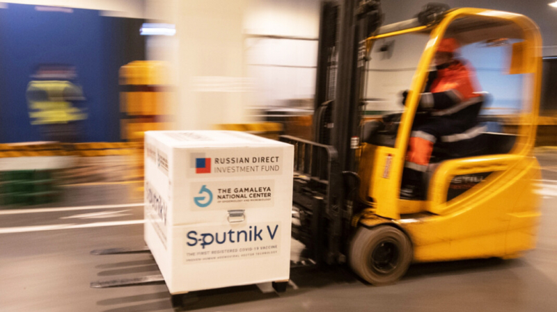 &laquo;Немыслимо&raquo;. Евросоюз начал обсуждать закупку российской вакцины &laquo;Спутник V&raquo;