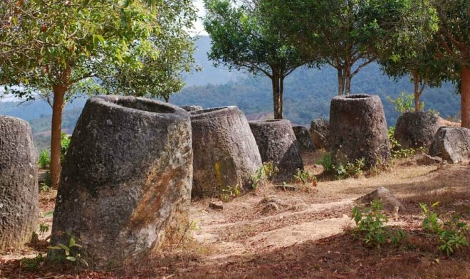Открытие: загадочные сосуды в лаосской &laquo;Долине Кувшинов&raquo; появились задолго до Каменного века 