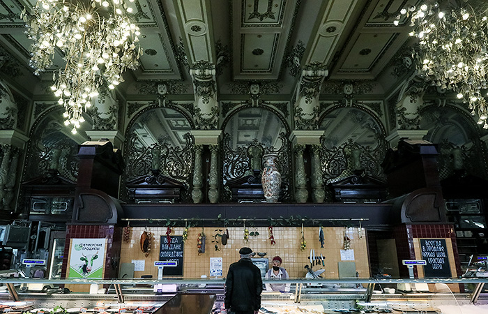 Правительство Москвы пообещало сохранить "Елисеевский"