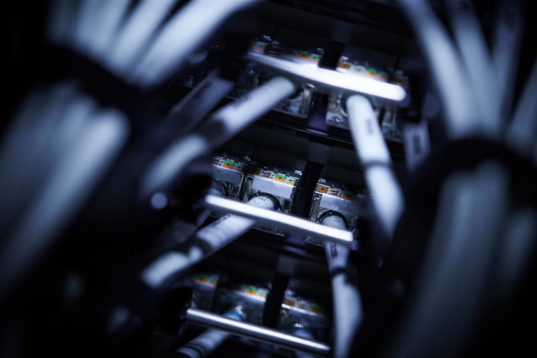 Правительство заявило, что США запретят экспорт в Россию высокотехнологичной продукции