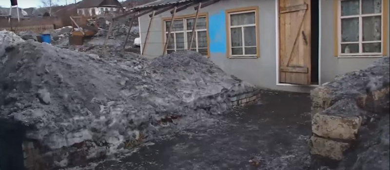 "Приходили сообщения, что сожгут меня". Журналистка уехала из Кузбасса из-за нападения и угроз детям