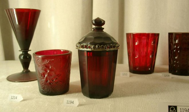 Рецепт древнего стекла помог создать линзы для коррекции дальтонизма