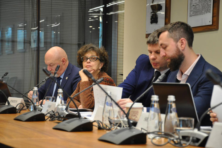 &laquo;Ъ&raquo;: Росстандарт рекомендовал госорганам использовать отечественные шрифты