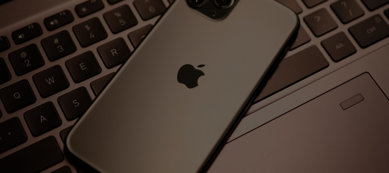 С 1 апреля на новых устройствах Apple будет российский софт 