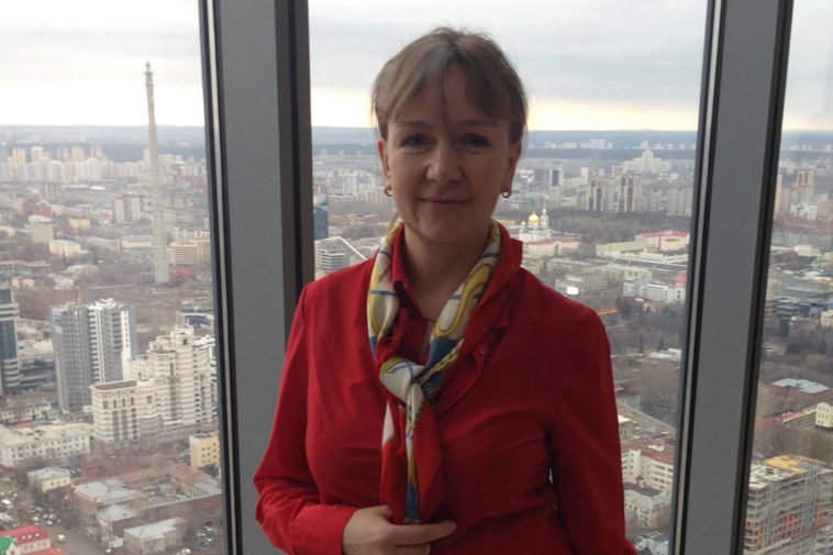 Суд в Екатеринбурге назначил экспертизу по делу сироты из Уктусского пансионата