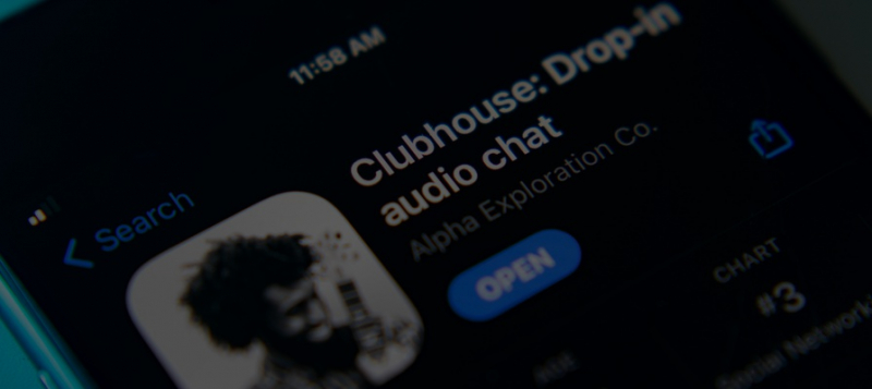 Тинькофф запустил первого модератора для Clubhouse на базе ИИ 