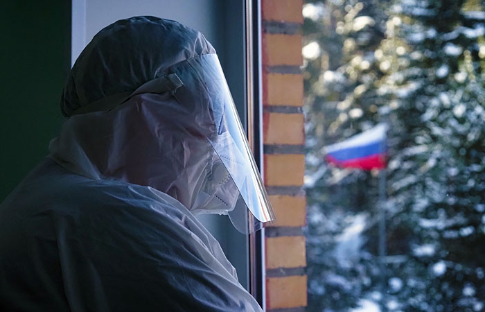 В РФ зарегистрировали минимальный прирост случаев COVID-19 с октября