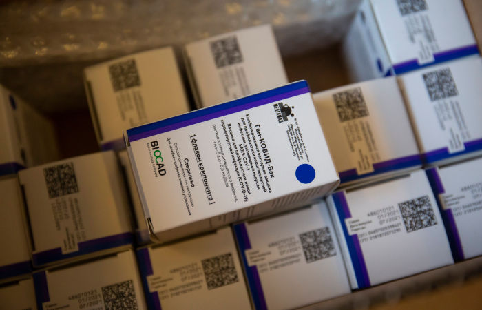 В Риме решили провести исследование вакцины "Спутник V"