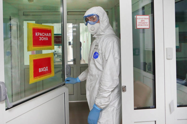 В России выявили 8 457 новых случаев заражения коронавирусом за сутки