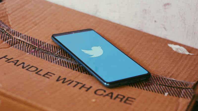 ВЦИОМ: большинство россиян назвали возможную блокировку Twitter в России оправданной