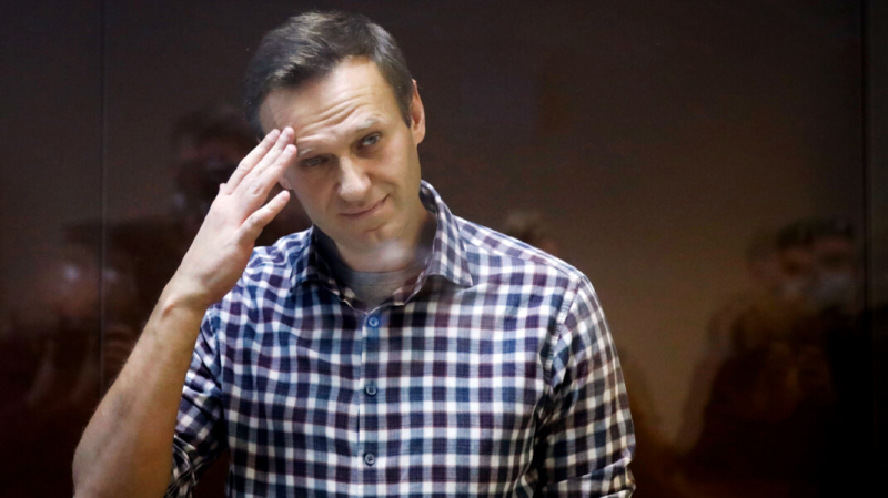 Великобритания вслед за США потребовала допустить медиков к Навальному