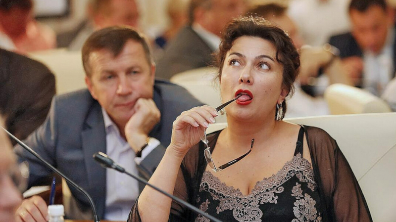 Вице-премьер Крыма начал расследование в отношении министра, перебившего главу республики матерной бранью