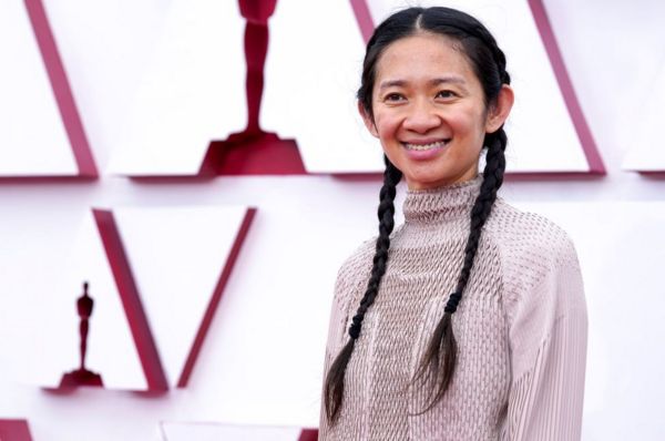 Дайджест: умерших от ковида в Индии сжигают на улицах, Россия готовит список "недружественных стран"