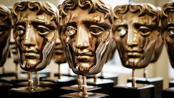 Премии BAFTA: дань памяти принцу Филиппу и триумф "Земли кочевников"