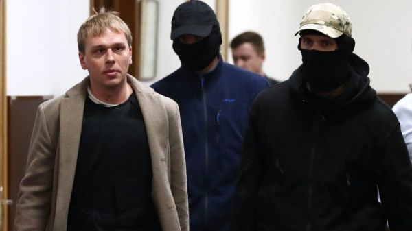 Прокурор запросил от семи до 16 лет колонии для экс-полицейских, задержавших Ивана Голунова