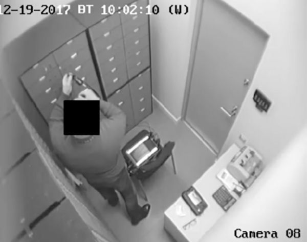 "Голливудское ограбление": выходцев из СССР обвиняют в кражах из банков в США на $30 млн