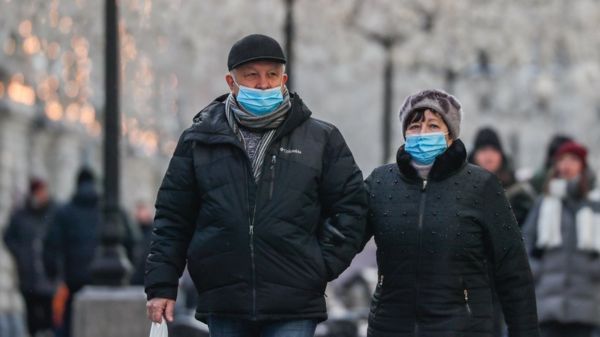 Коронавирус в России: смертность в 2020 году выросла почти на 18%