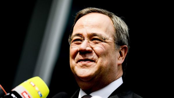 Правящая партия Германии назначила кандидатом в канцлеры Армина Лашета