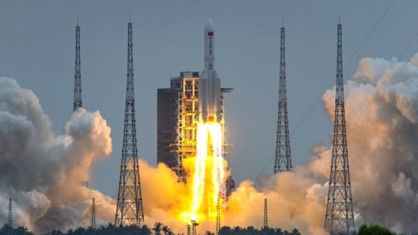 "Гармония небес". Китай запустил ключевой модуль своей космической станции