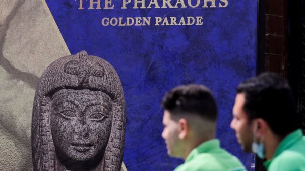 Золотой парад фараонов. Древнеегипетские мумии переезжают в новый музей Каира