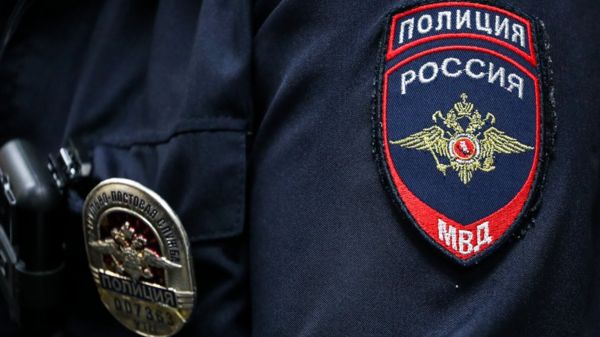 К сотрудникам журнала DOXA пришли с обысками