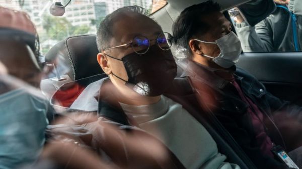 Масштабные аресты в Гонконге. Как Китай использует новый закон против недовольных