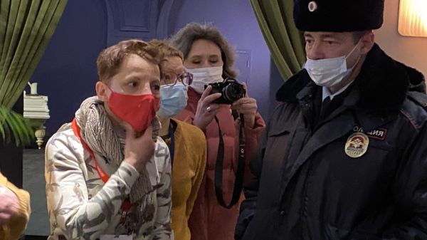 Дом кино наказали за &ldquo;Артдокфест&rdquo;. Роспотребнадзор выиграл суд в Петербурге