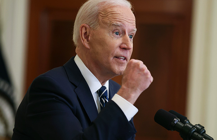 Байден заверил Зеленского в поддержке Украины перед лицом "агрессии России"