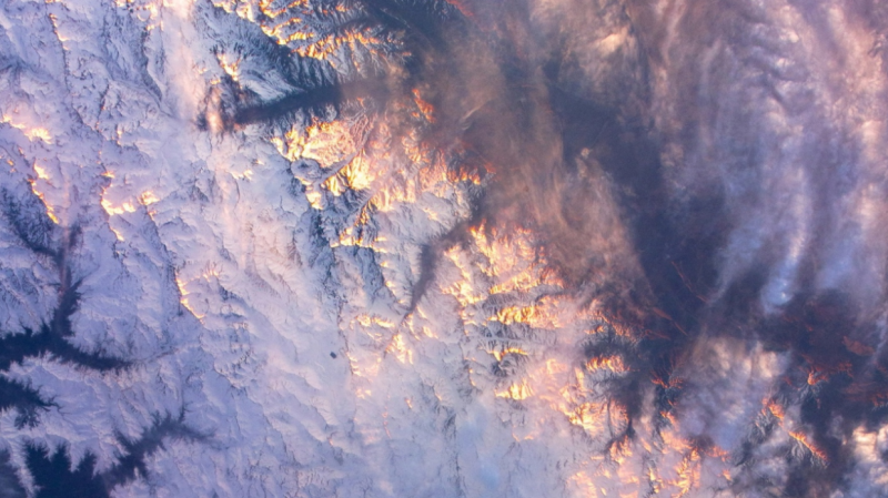 Большинство россиян уверены в необходимости освоения космоса