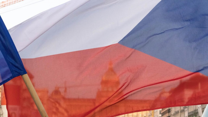 Чехия выслала 18 российских дипломатов. И объявила в розыск &laquo;Петрова&raquo; и &laquo;Боширова&raquo;