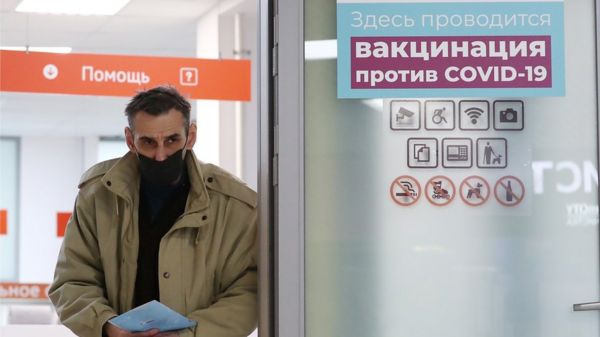 Власти России обещают достижение коллективного иммунитета к коронавирусу к концу лета. Возможно ли это?