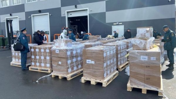 Коронавирус в мире: мир спешит помочь Индии, Турция и Пакистан вводят локдаун