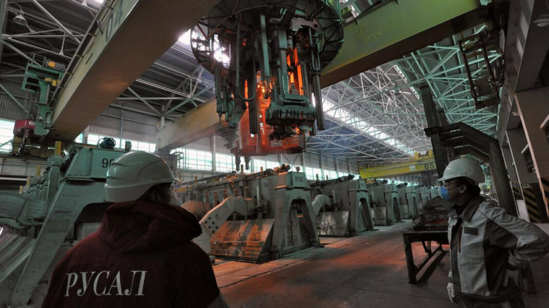 Хорошо, что не локдаун: как отразятся на экономике длинные майские выходные