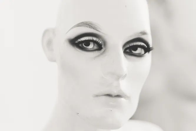 Исследование: женщин воспринимают иначе, чем мужчин. Даже если они роботы