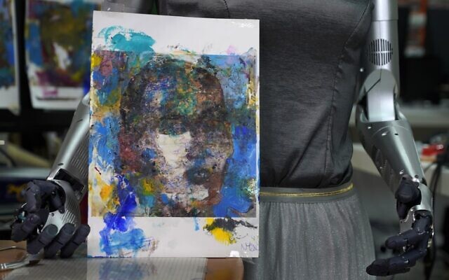 Картина, созданная роботом, была продана на аукционе в формате NFT-токена 